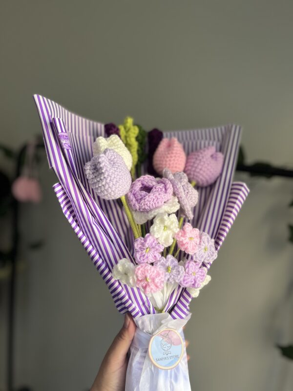 BLOOM (Crocheted Flower Bouquet)