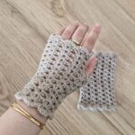FINGERLESS GLOVES (SOFT GREY)