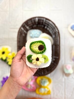 AVACODO & FLORAL CLIP - PAIR